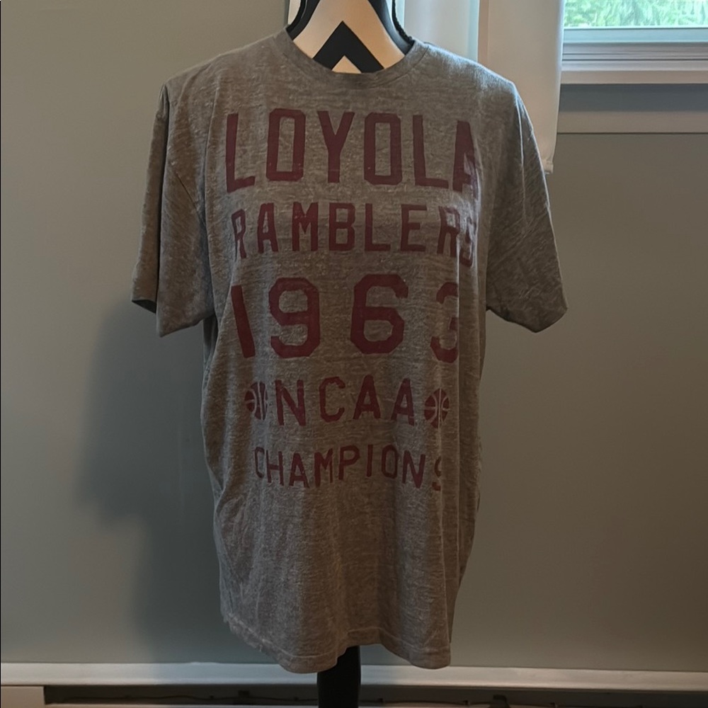 HOMAGE Gray Loyola Ramblers “1963 NCAA Champions” Basketball T-Shirt